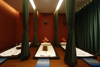 杭州西湖区泰式按摩的被动瑜伽：当身体被折叠成诗